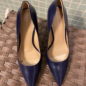 Saks Fifth Avenue Cathy Pumps